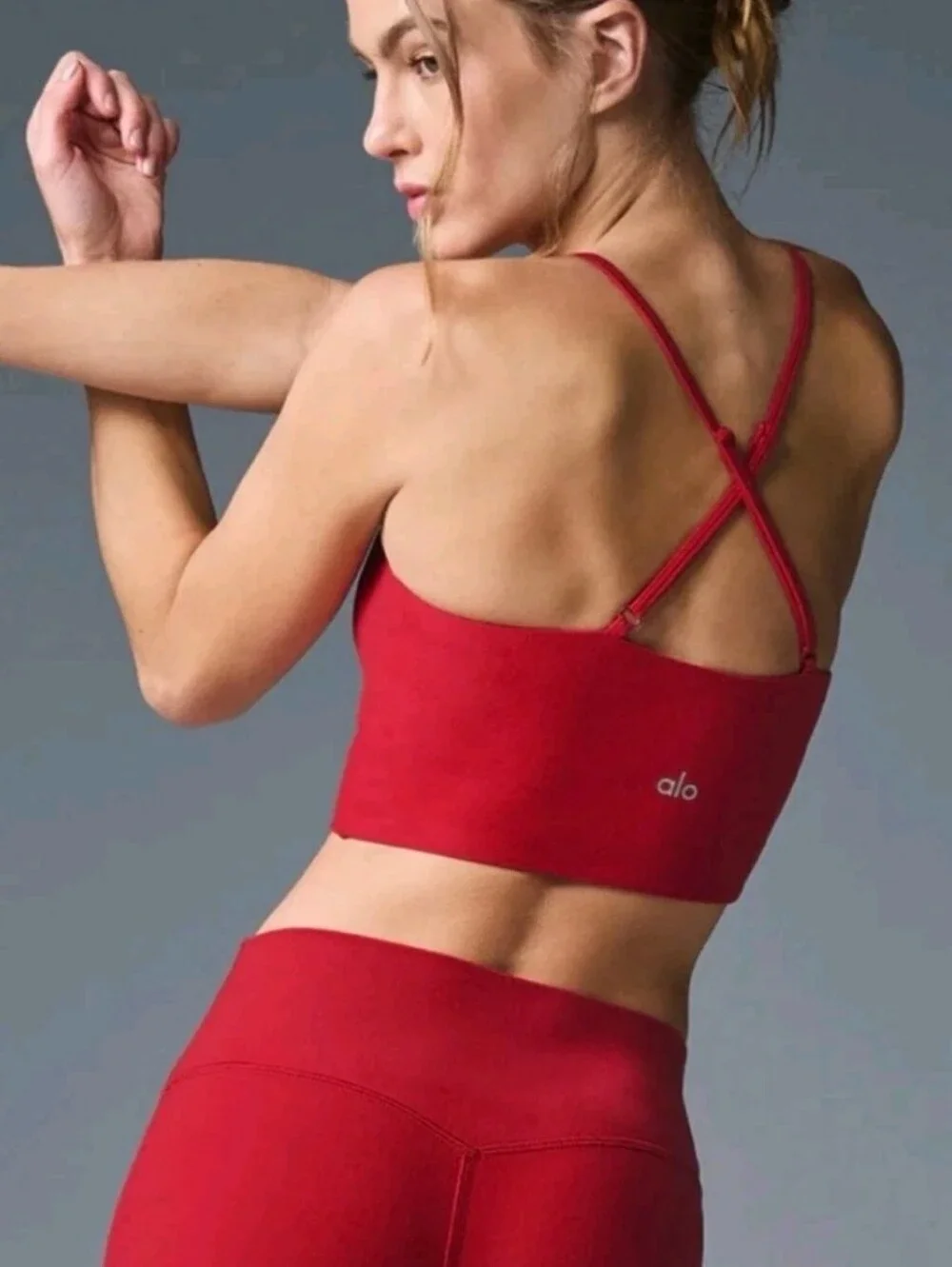 Alo Yoga Soft Highlight Bra Size Large Bold Red